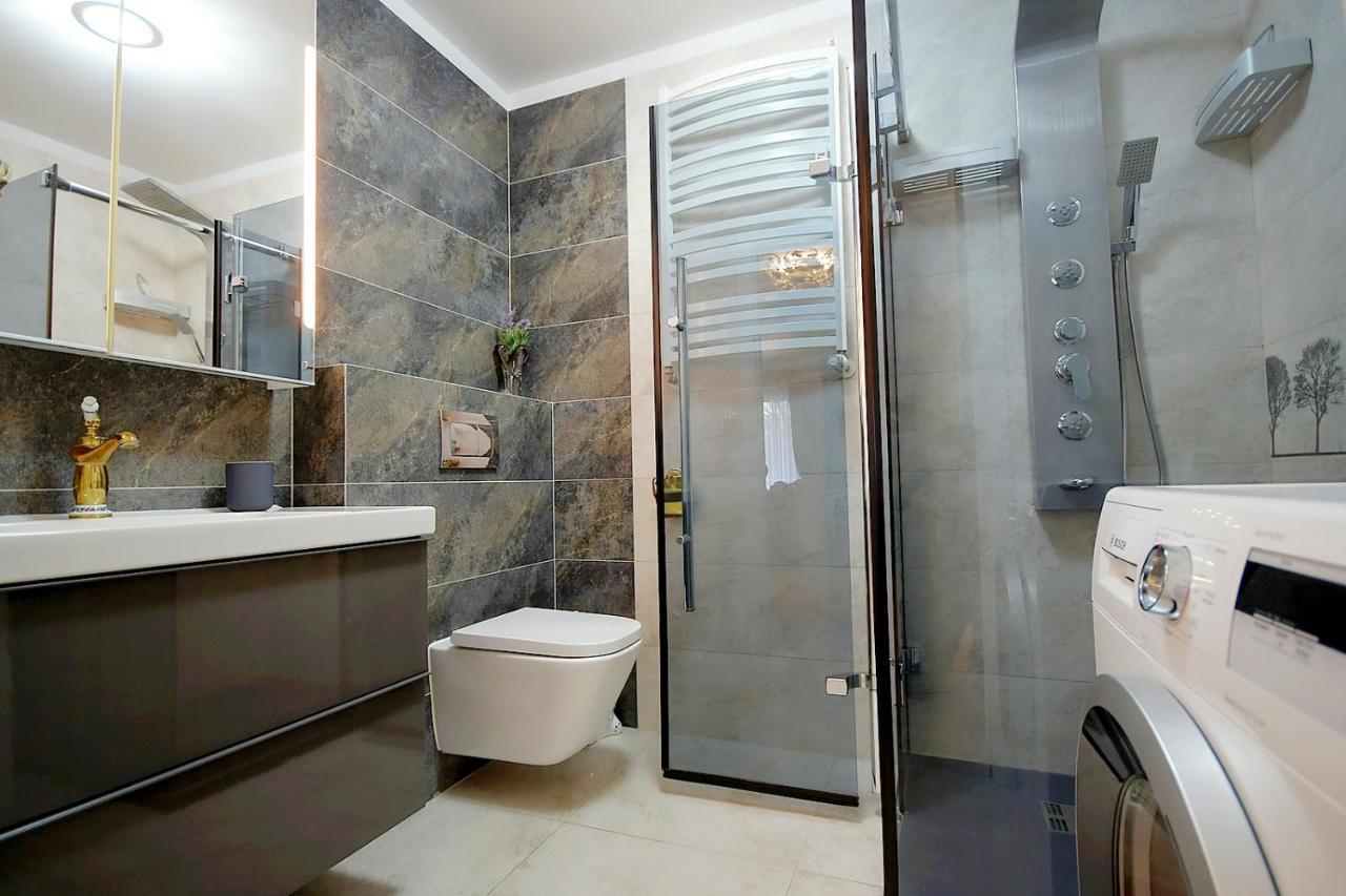 Miodowy Dom Exspanse Apartament 2 Lub 3 Pokoje Z Tarasem I Parkingiem Колобжег Екстер'єр фото