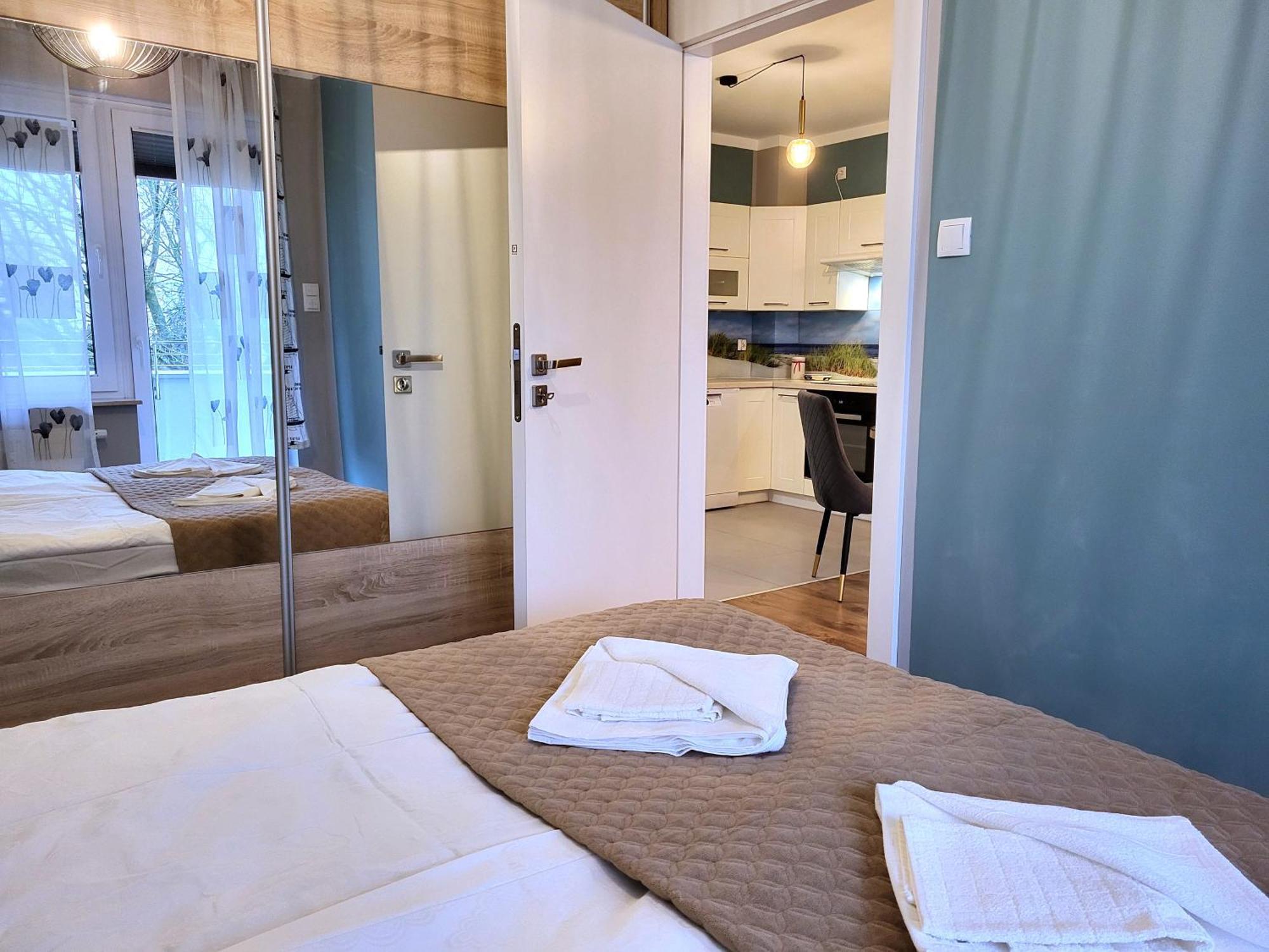 Miodowy Dom Exspanse Apartament 2 Lub 3 Pokoje Z Tarasem I Parkingiem Колобжег Екстер'єр фото